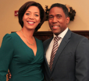 Karen Jordan of ABC7 Chicago and Christian Farr of NBC Chicago charmed the sell-out crowd.
